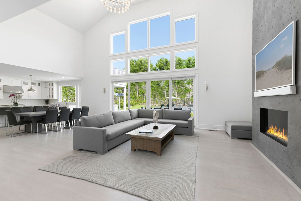 Dining room, Fireplace, Interior, Kitchen, Living room, Pendant Lights