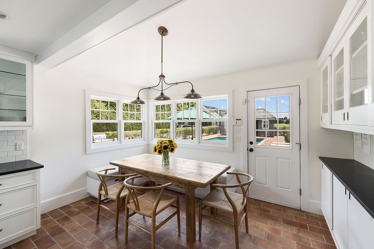 Dining room, Interior, Pendant Lights