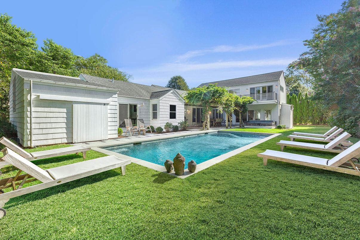 Backyard, Exterior, Pool