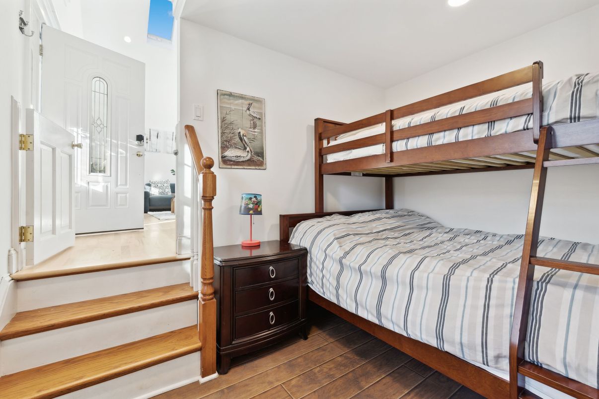 DE Listing image placeholder