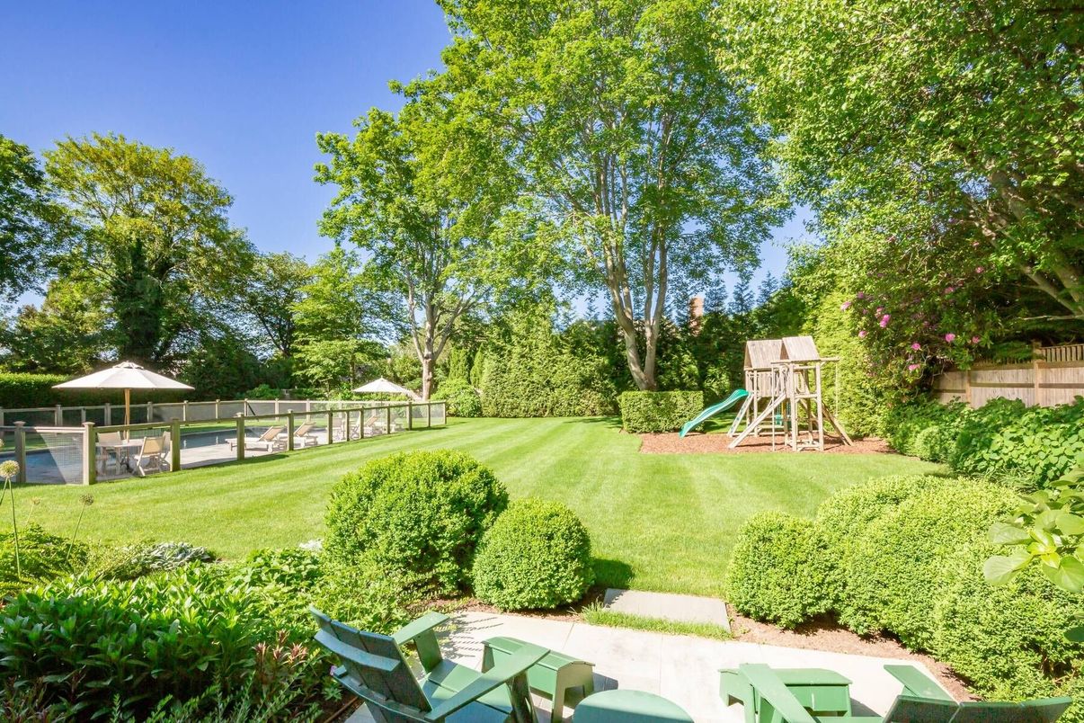 Backyard, Exterior, Playground