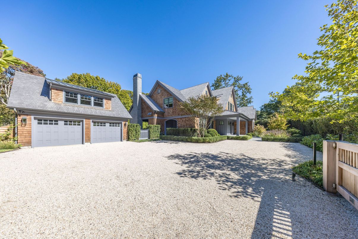 Attached, Backyard, Exterior, Facade, Brick Facade, French Provincial