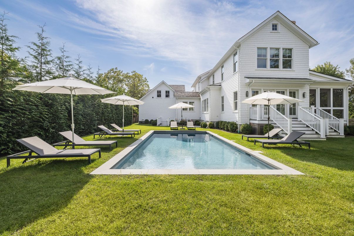 Backyard, Exterior, Pool