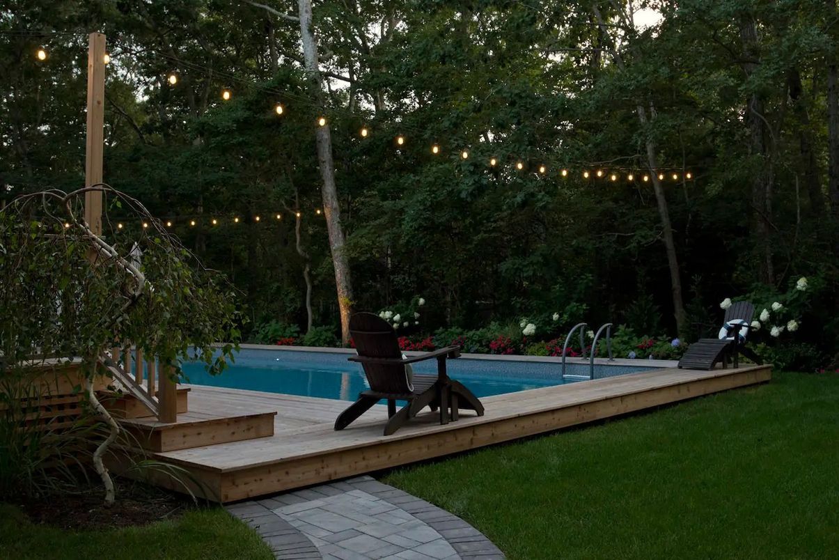 Exterior, Pool