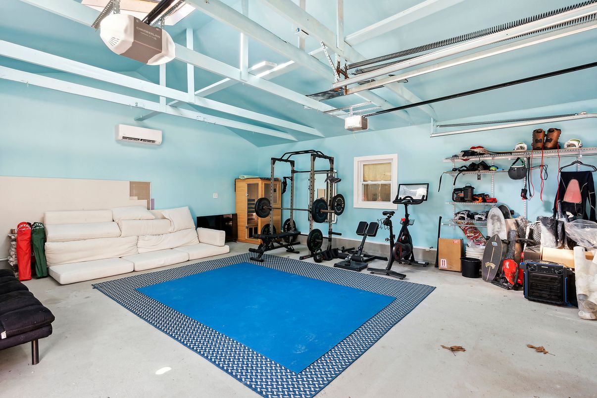 Fitness Equipment, Interior