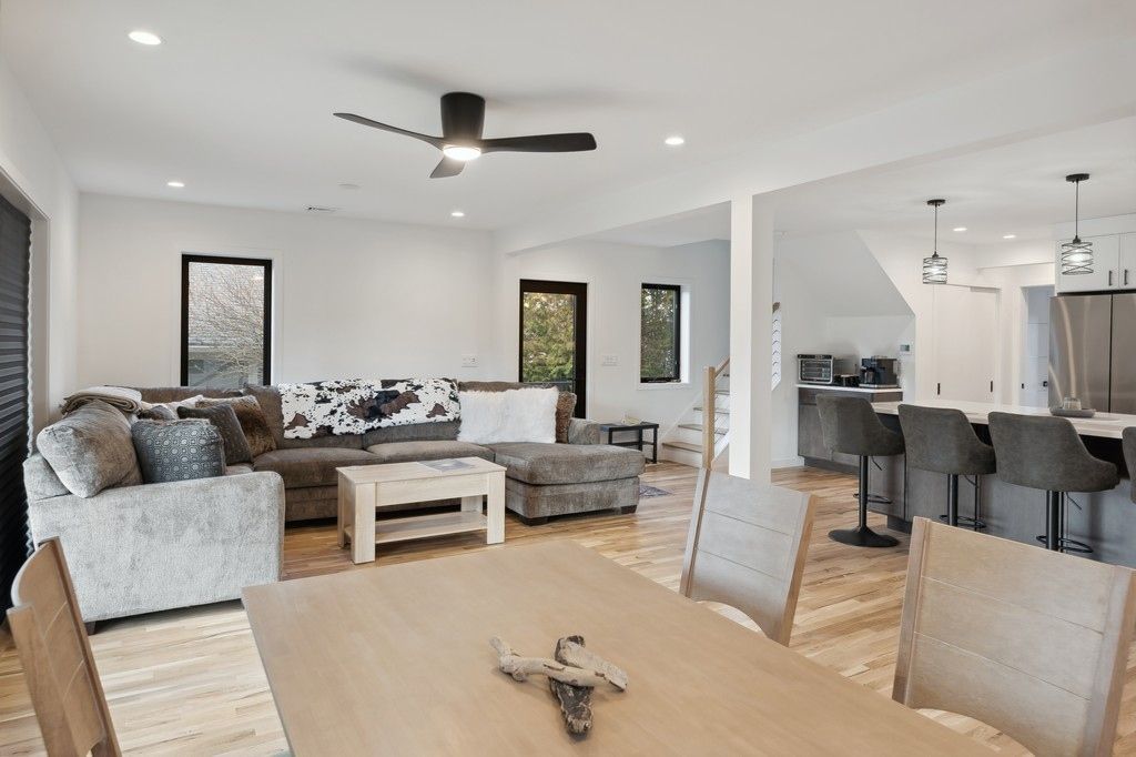 Dining room, Interior, Kitchen, Living room, Pendant Lights, Recessed Lighting, Stainless Steel Appliances, Wood Texture Flooring