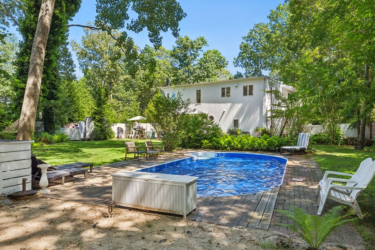 Backyard, Exterior, Pool