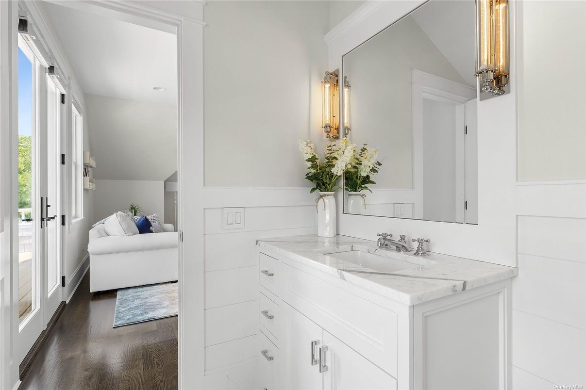 Bathroom, Interior, Wood Texture Flooring