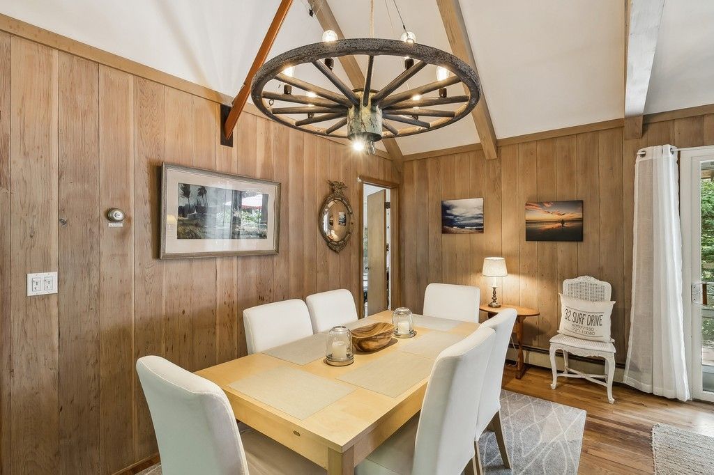 Chandelier, Dining room, Interior, Wood Texture Flooring, Wooden Walls