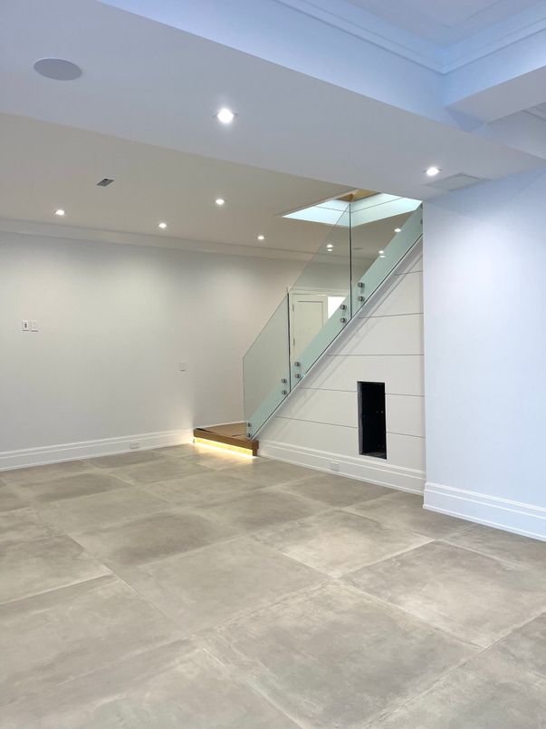 Empty room, Interior, Recessed Lighting