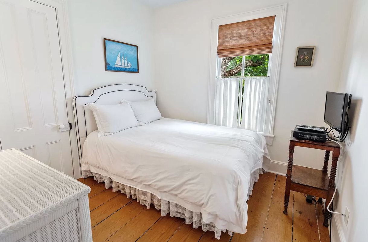 DE Listing image placeholder