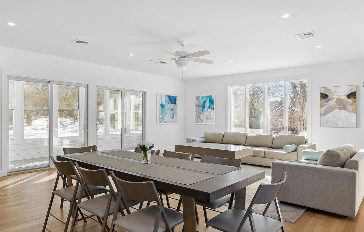 Dining room, Interior, Living room, Recessed Lighting, Wood Texture Flooring