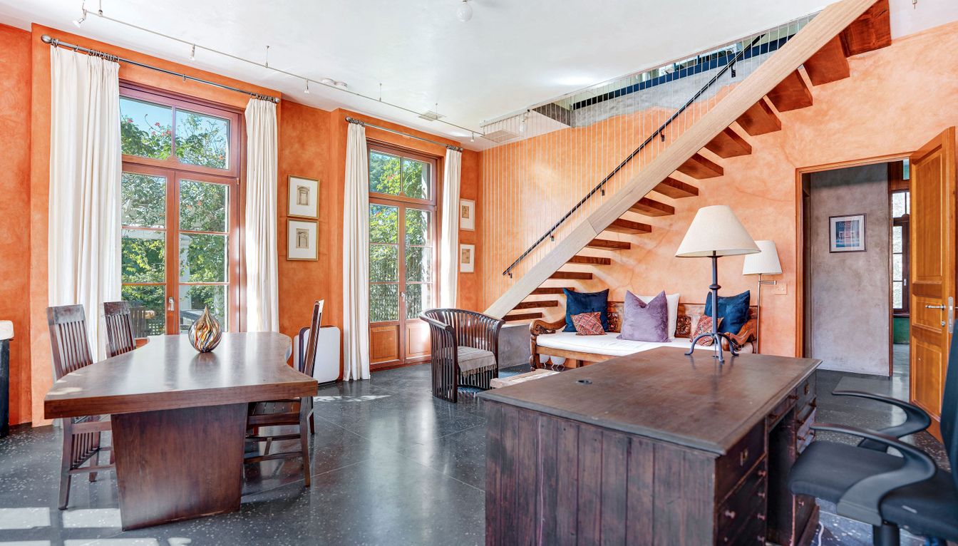 Dining room, Interior