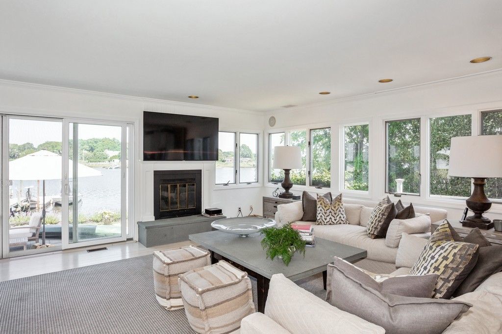 Fireplace, Interior, Living room, Recessed Lighting