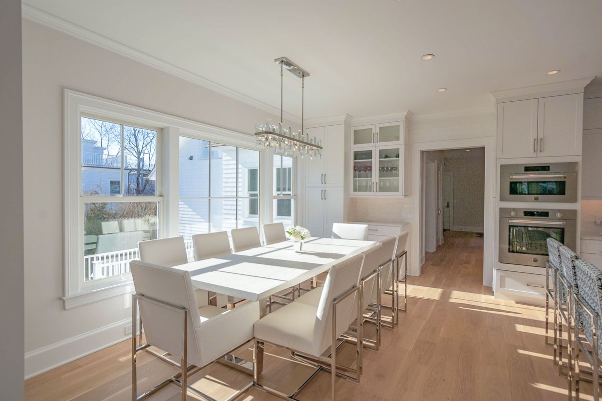 Dining room, Interior, Pendant Lights, Recessed Lighting, Wood Texture Flooring