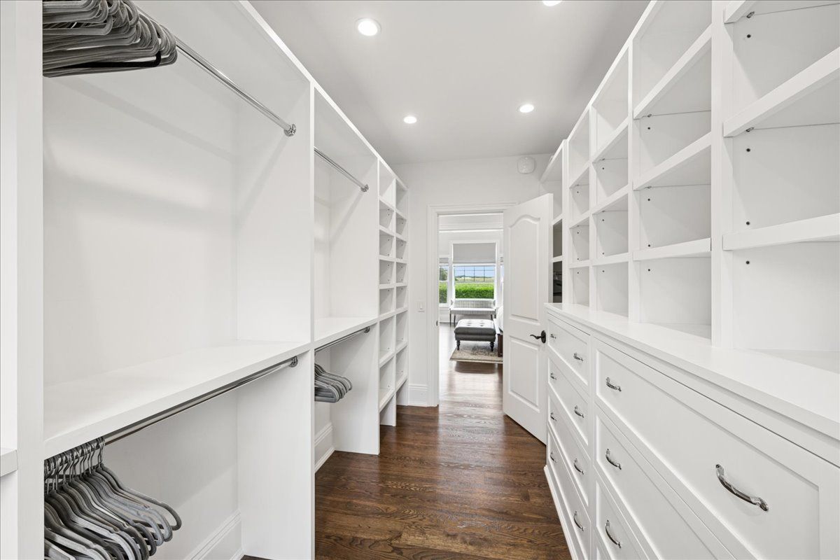 Interior, Recessed Lighting, Walk-in Closets, Wood Texture Flooring