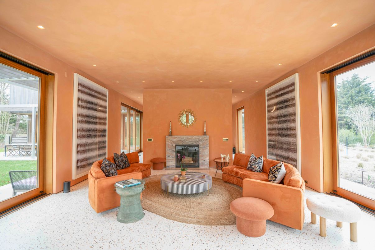 Fireplace, Interior, Living room, Recessed Lighting