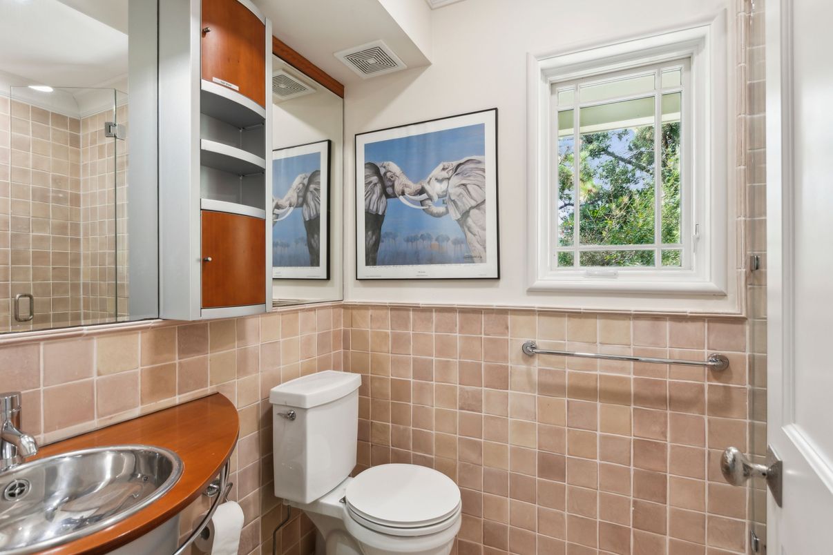 Bathroom, Interior