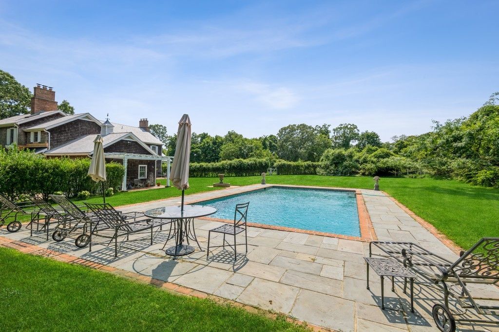 Backyard, Exterior, Pool