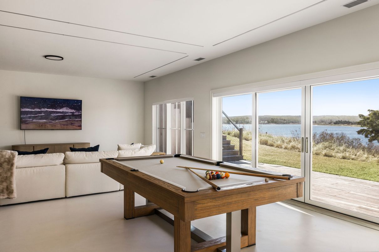 Billiard Table, Game Room, Interior, Recessed Lighting, Water