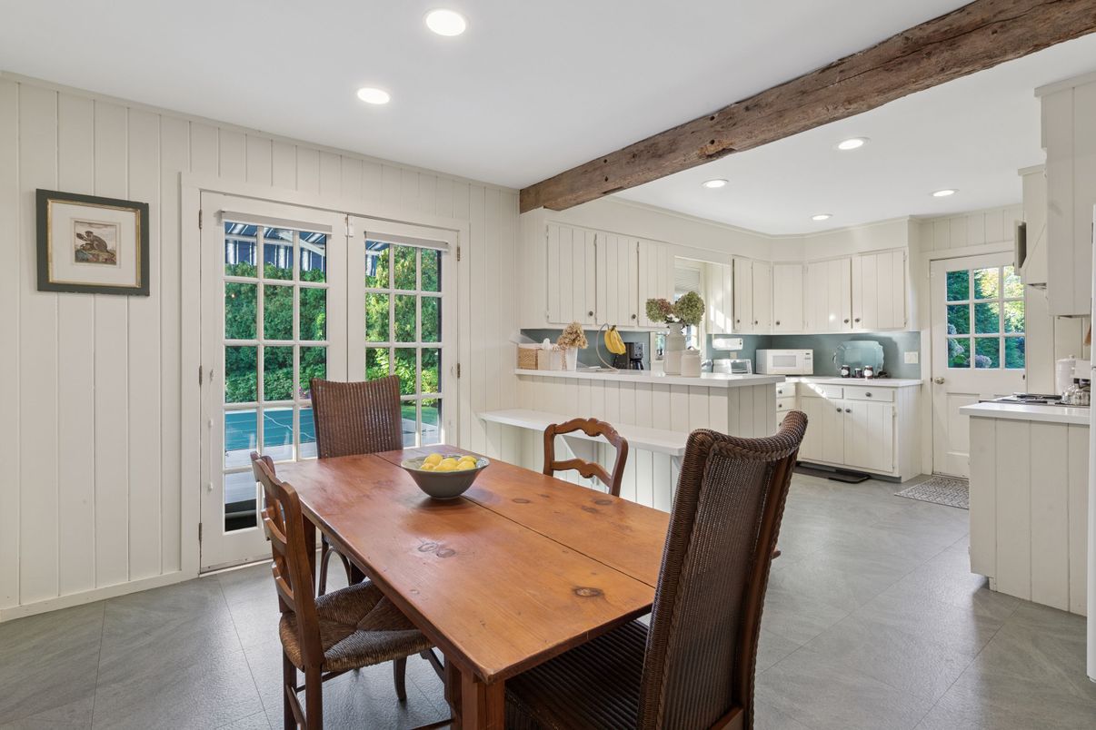 Dining room, Interior, Kitchen, Recessed Lighting, Wooden Beams