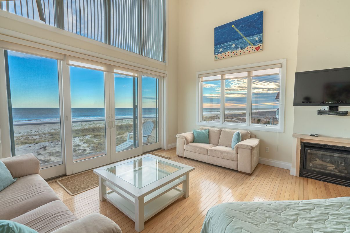 Fireplace, Interior, Living room, Sun Room, Water, Wood Texture Flooring