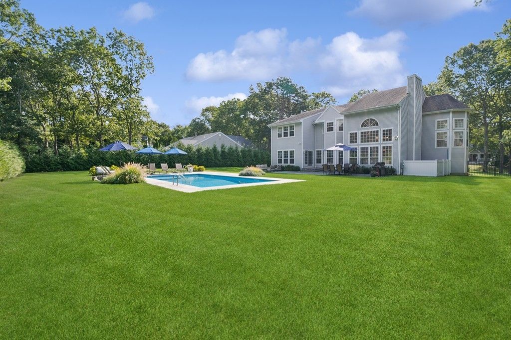 Backyard, Exterior, Pool