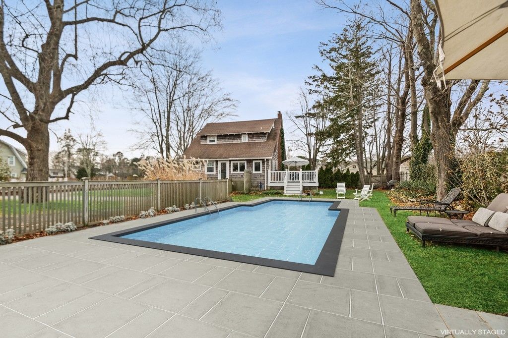 Backyard, Exterior, Pool