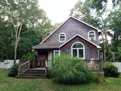 Exterior, Facade, Brick Facade, Brick Traditional
