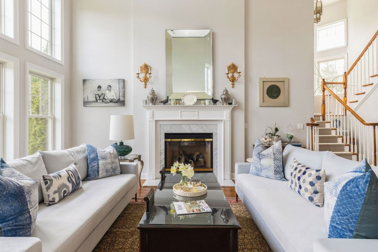 Fireplace, Interior, Living room