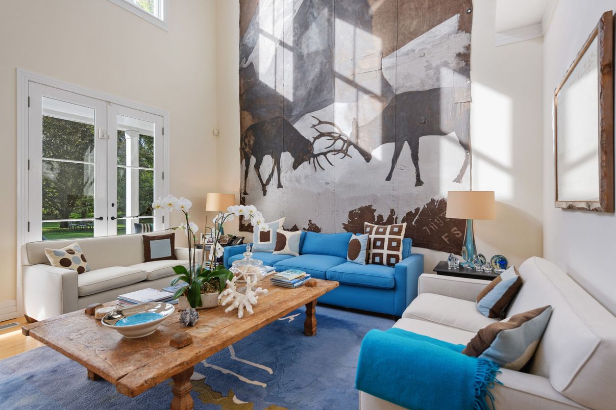 Interior, Living room