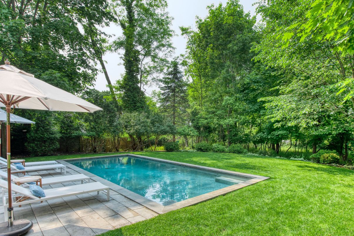 Backyard, Exterior, Pool