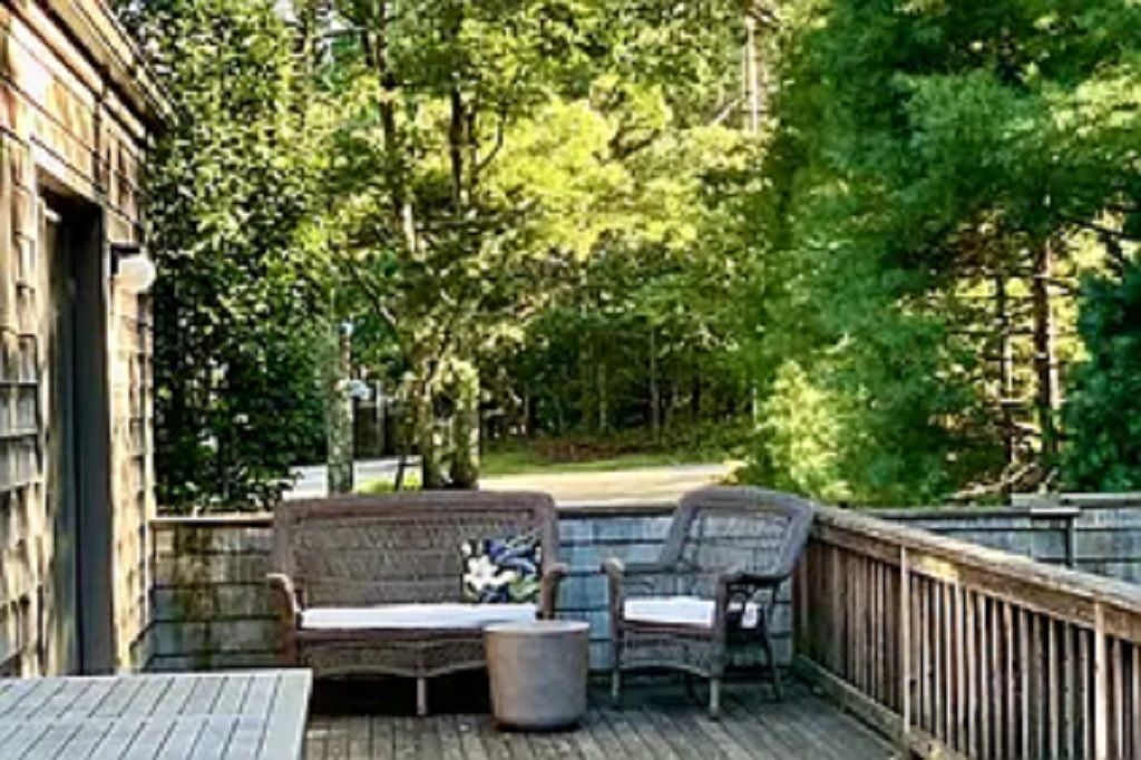 Backyard, Exterior, Wood Texture Flooring