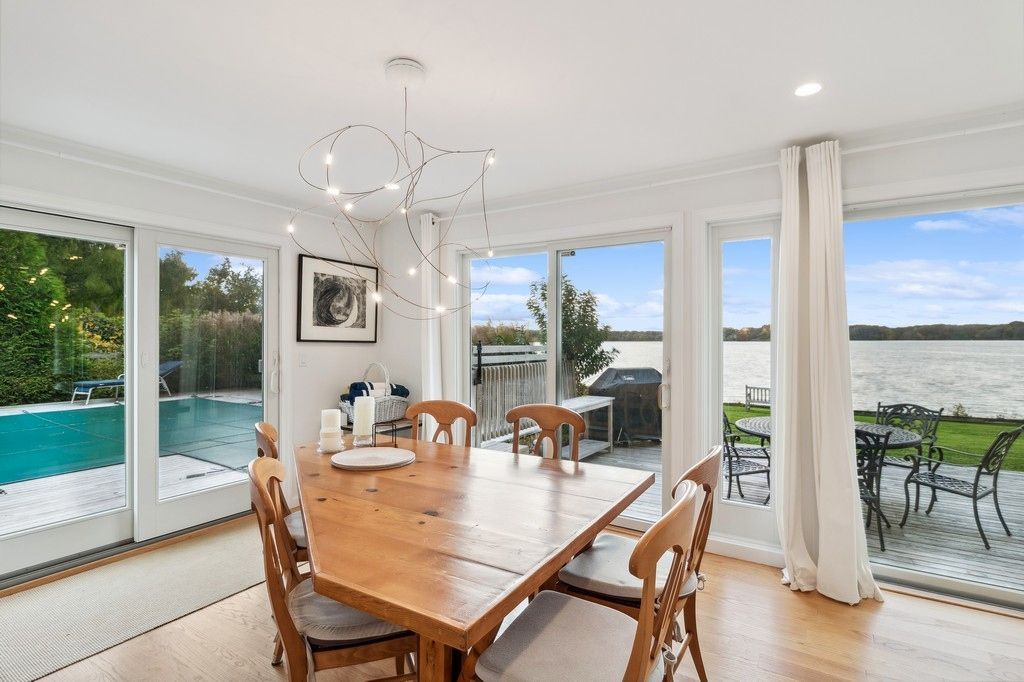 Chandelier, Dining room, Interior, Recessed Lighting, Water, Wood Texture Flooring