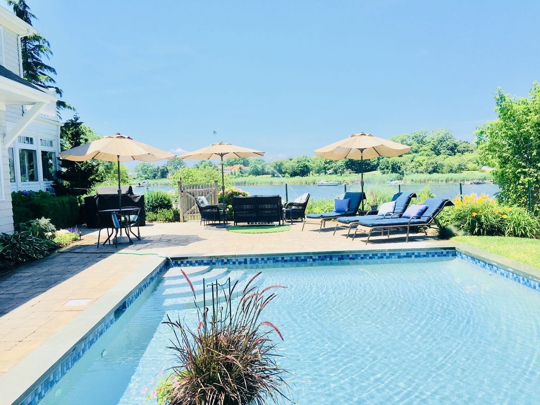 Exterior, Pool, Water