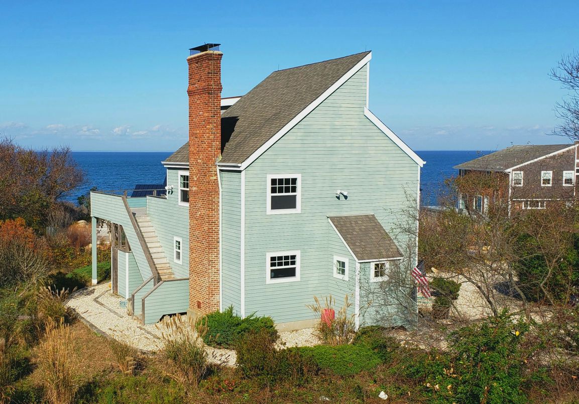 Backyard, Exterior, Water