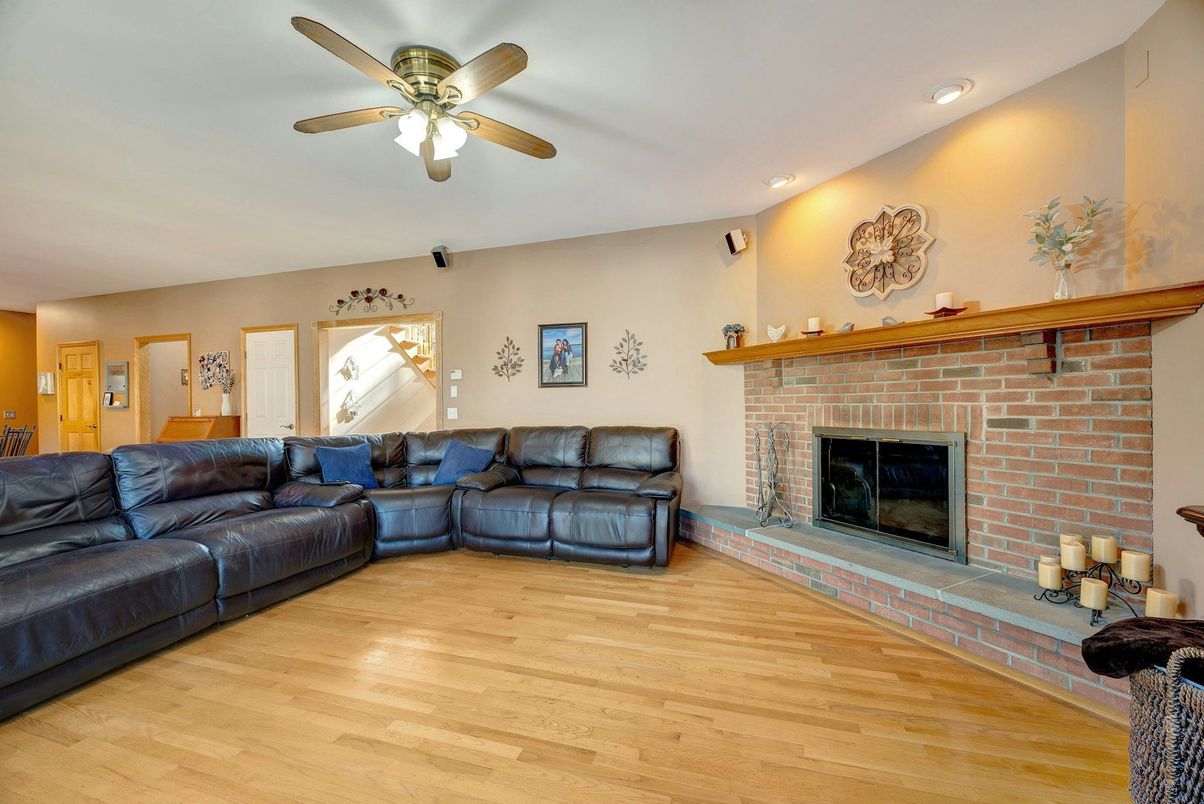 DE Listing image placeholder