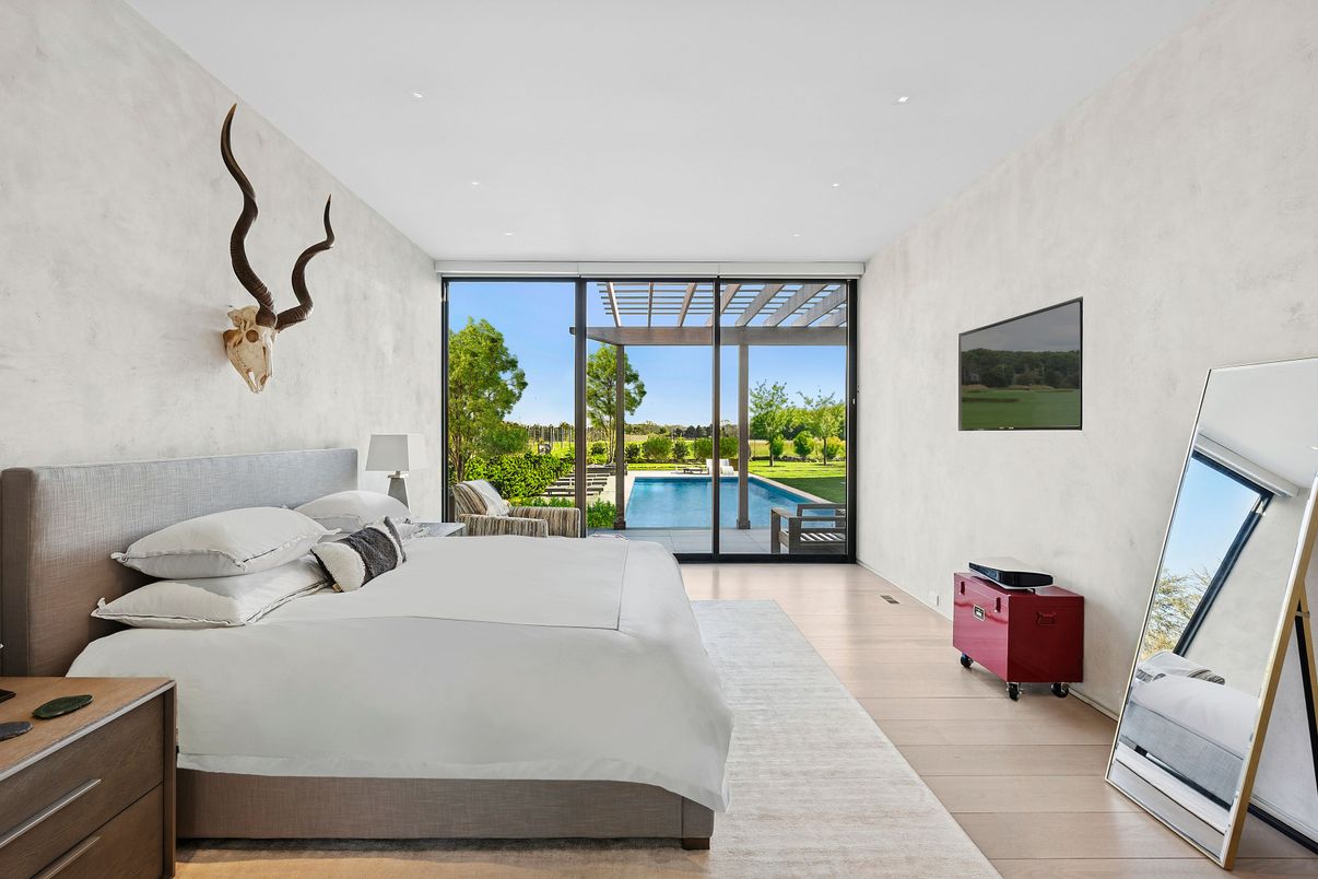 Bedroom, Interior, Recessed Lighting, Water, Wood Texture Flooring