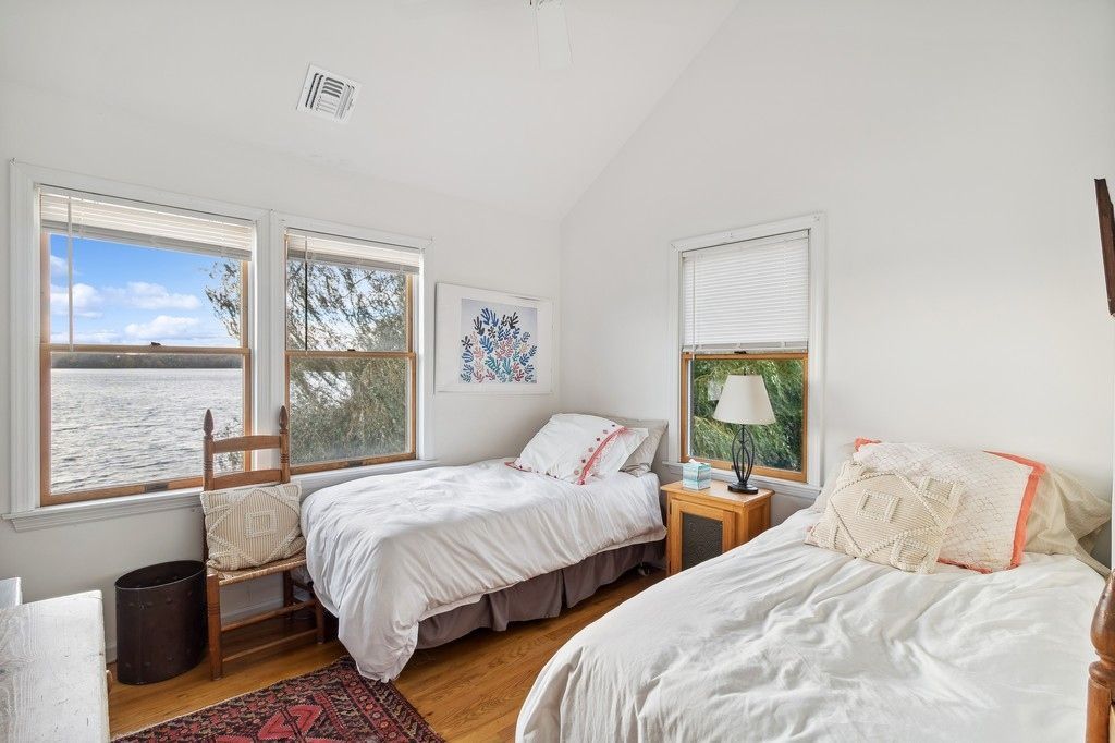 Bedroom, Interior, Water, Wood Texture Flooring