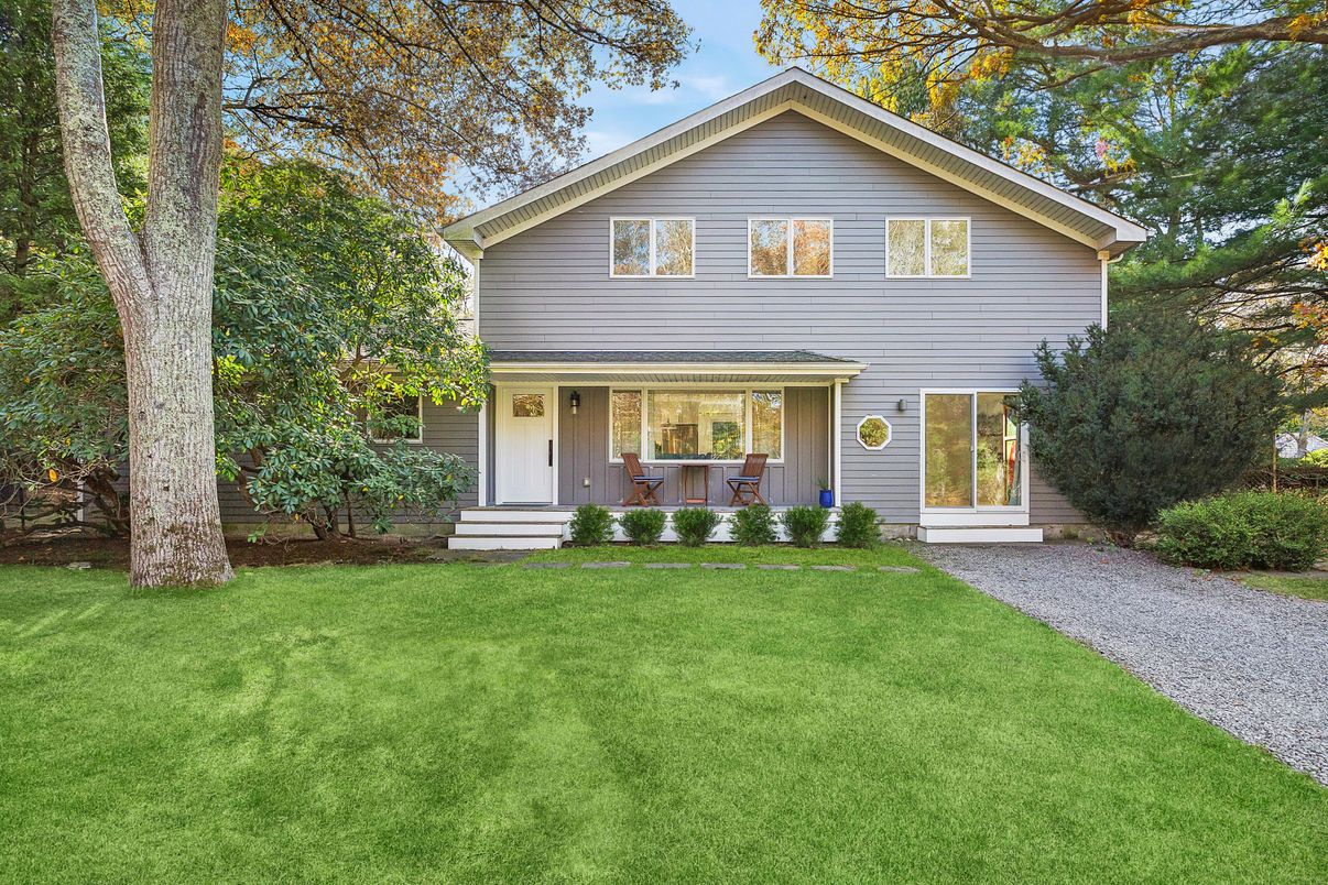 Exterior, Facade, American Craftsman
