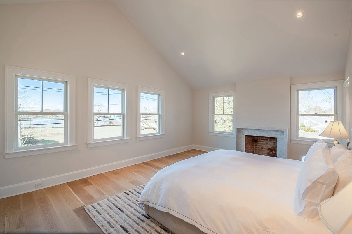 Bedroom, Fireplace, Interior, Recessed Lighting, Wood Texture Flooring