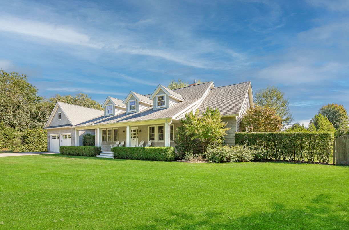 Attached, Backyard, Exterior, Facade, Farmhouse