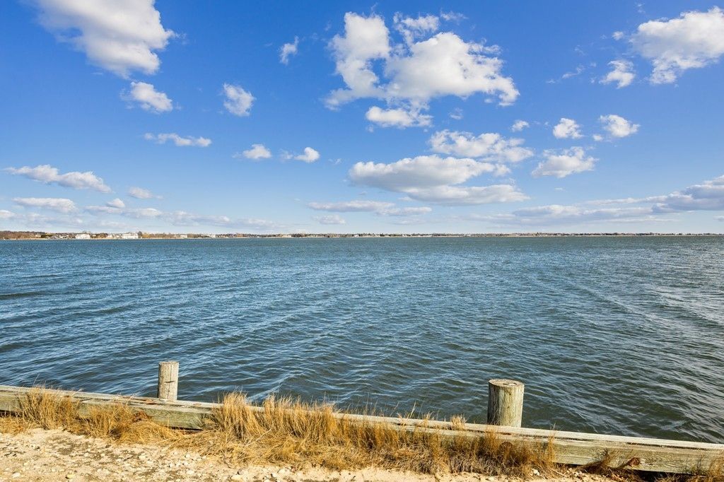 DE Listing image placeholder