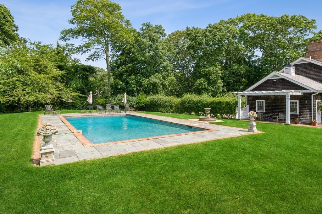 Backyard, Exterior, Pool