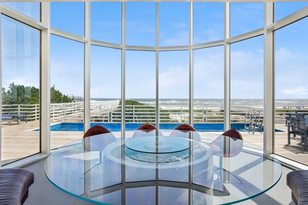 Interior, Sun Room, Water