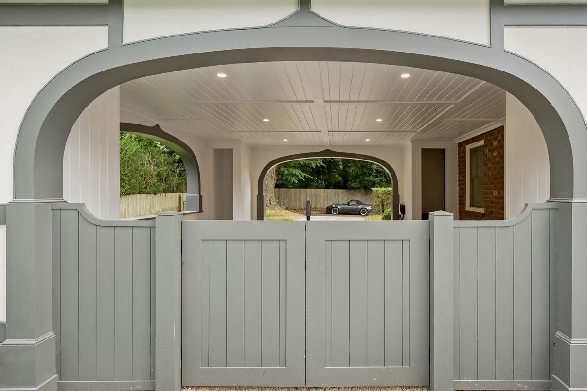 DE Listing image placeholder