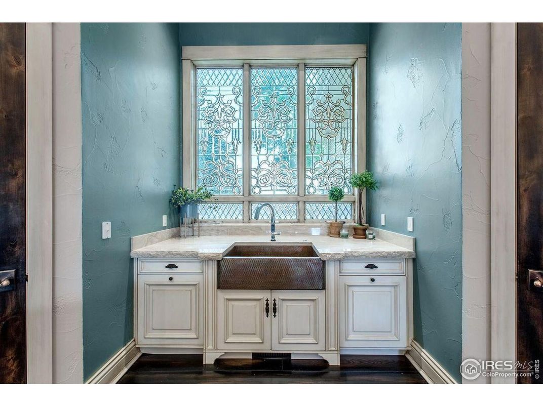 DE Listing image placeholder