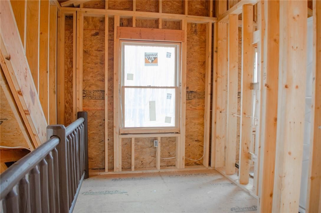 Empty room, Interior, Wooden Beams, Wooden Walls