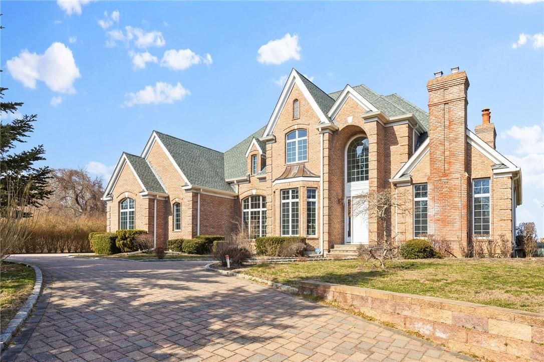 Exterior, Facade, Brick Facade, French Provincial