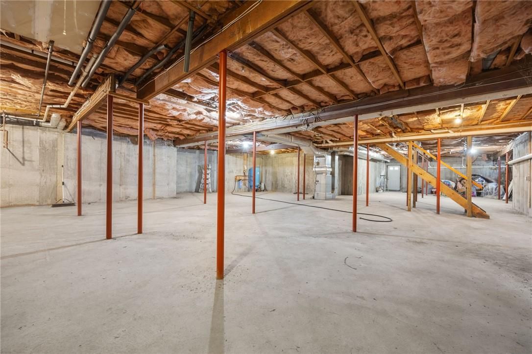Interior, Wooden Beams